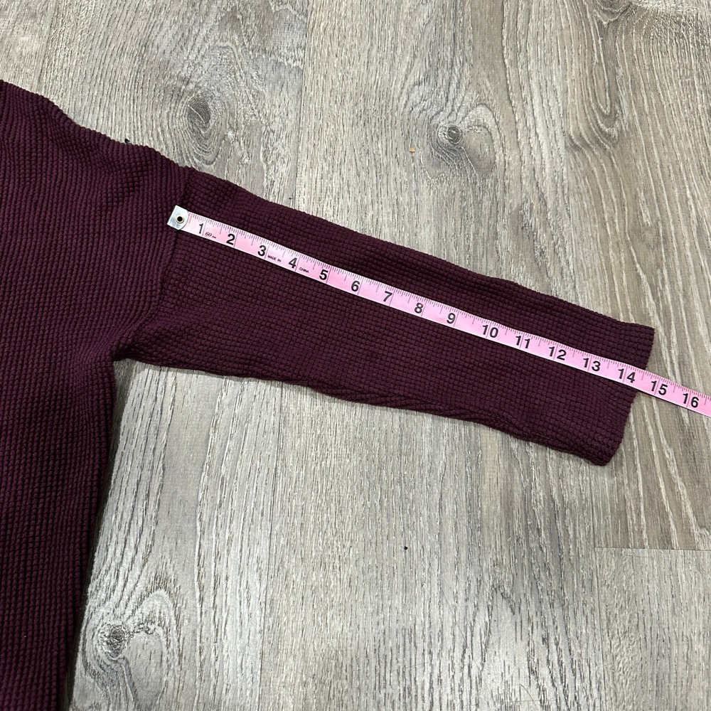 WE THE FREE Sweater Women's XL Burgundy Waffle Knit Oversized Knit Sweater - Picture 7 of 13